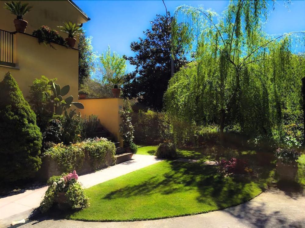 Le Pinette Bed & Breakfast Ameglia Eksteriør bilde