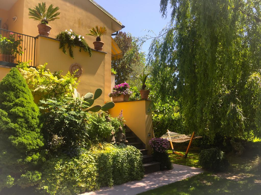 Le Pinette Bed & Breakfast Ameglia Eksteriør bilde