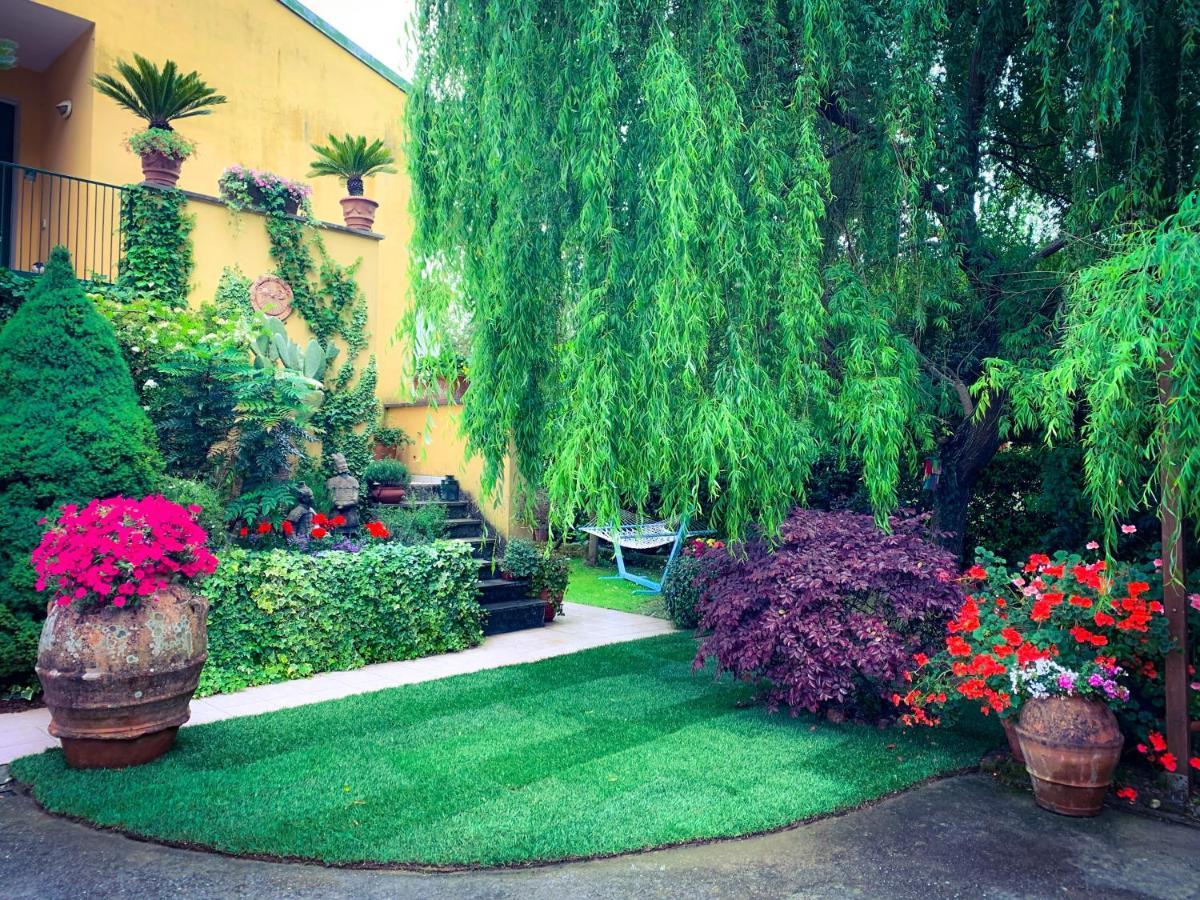 Le Pinette Bed & Breakfast Ameglia Eksteriør bilde